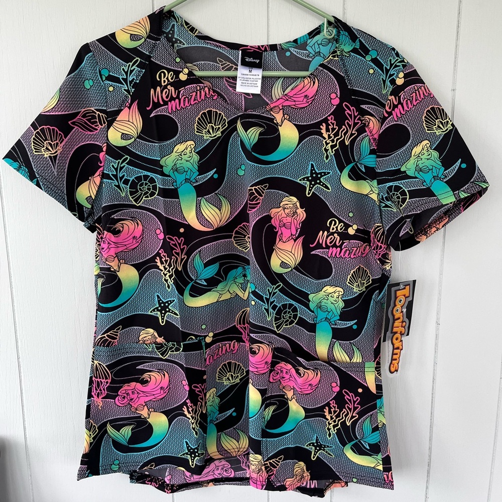 NWT Women’s Small Disney Little Mermaid Tooniforms  Scrub Top